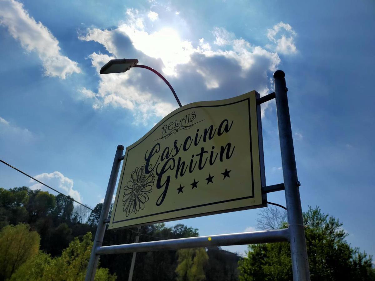 Cascina Ghitin Relais Guest House อัสตี ภายนอก รูปภาพ