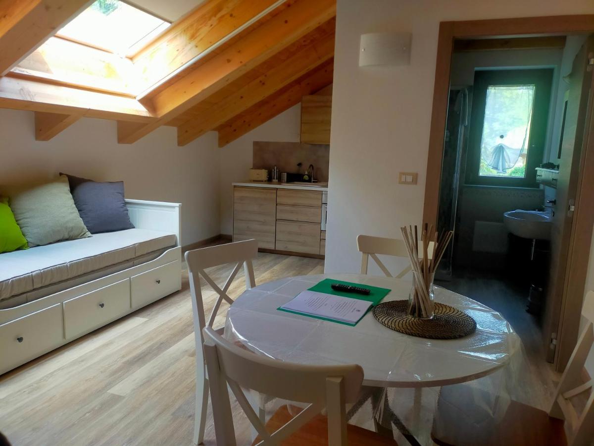 Cascina Ghitin Relais Guest House อัสตี ภายนอก รูปภาพ